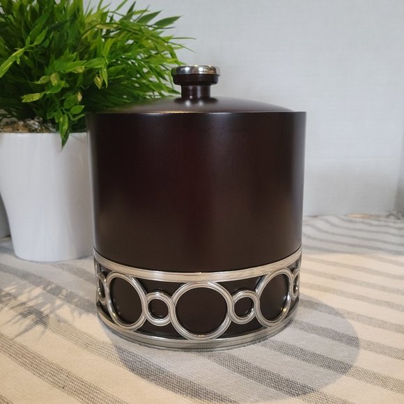 Royal Selangor Medallion Pewter and Wood Ice Buxket - Picture 7 of 16